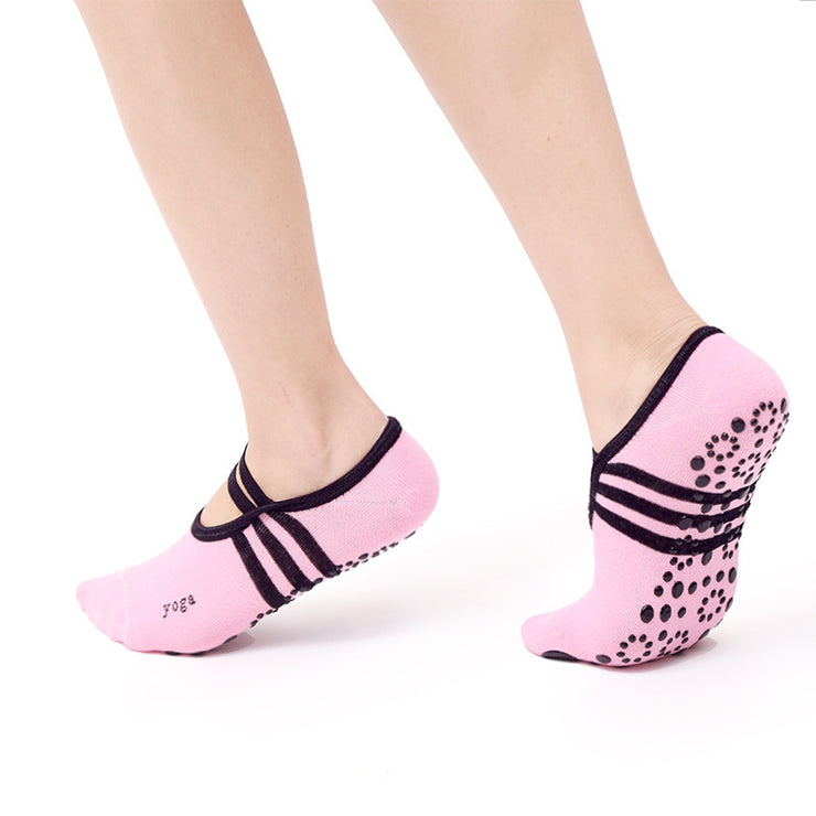 Non-slip yoga socks ballet style fitness boat socks sports